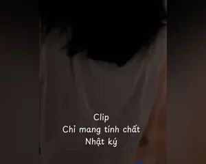 Checker Pita ăn hàng em rau ở Bình Định