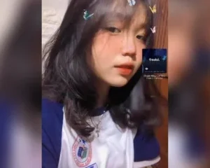 Clip Ngọc Minh HS THPT mới lớn thích mâm mê cái zú