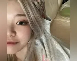 Full Clip sex Thùy Quỳnh phê pha lên đỉnh cùng bạn thân