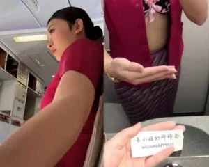 Gạ chịch em tiếp viên hàng không xinh đẹp xứ Trung
