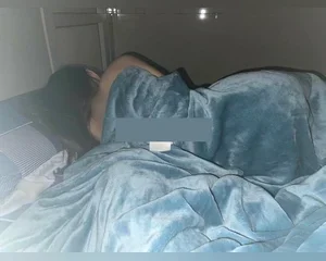 Làm quen bé gái 2k9 trên litmatch cũng là lần đầu của bé