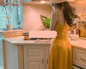 Làm tình với chị gái đồng nghiệp s/n 90 chán chồng thèm của lạ