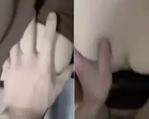 Lão sếp dê già và em thư ký da trắng mũm mĩm