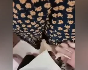 Lén lút địt vợ thằng bạn thân ngay trong nhà của nó