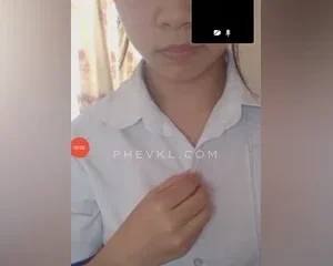 Nguyễn Thị Lan Anh học về là phải Call Sex với anh yêu ngay cho bớt cơn nứng