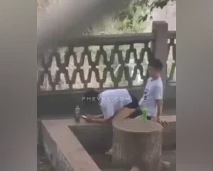 Quay lén cặp đôi học sinh ra công viên đủn nhau mạnh mẽ vl sau những giờ học vất vả