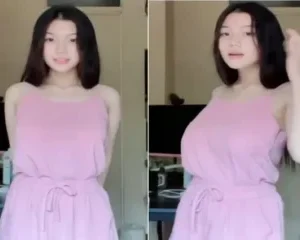 Việt Thúy Thanh với quả mông chất lượng doggy cứ gọi là Phê lòi